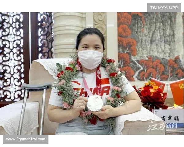 女子55公斤级肖翠娟夺金，老将郎玉荣代表上海获银