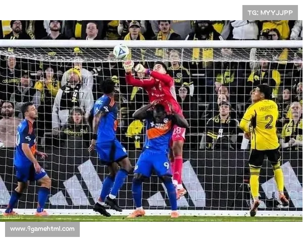 曼城2-1险胜阿森纳，哈兰德双响巩固射手榜优势